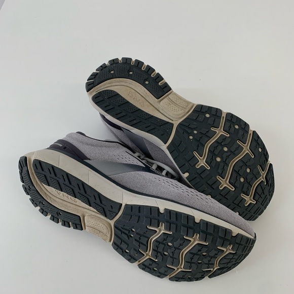 Brooks Gray Running Sneaker Trace New - Picture 3 of 4